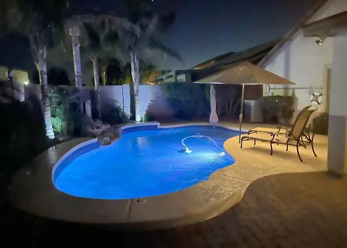 Holiday home Bright & Fresh Oasis Near Ballpark *